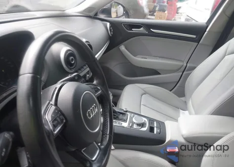 2015 Audi A3 1.8T Premium z USA, uszkodzony, nr VIN WAUACGFF1F1058392